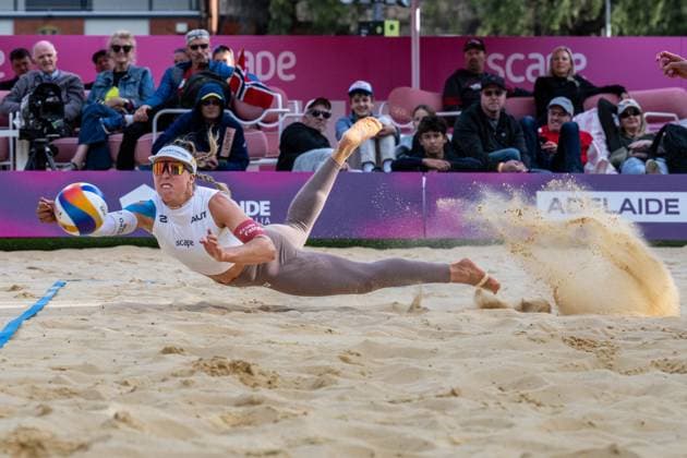RECORD DATE NOT STATED ADELAIDE, AUSTRALIA - NOVEMBER 19: Ronja Klinger (Player 2 - AUT) during the Beach volleyball, Beachvolleyball World Championships at Adelaide on November 19, 2025 in Adelaide, Australia. Australia Copyright: xBEAUTIFULxSPORTS PeterxWeberx