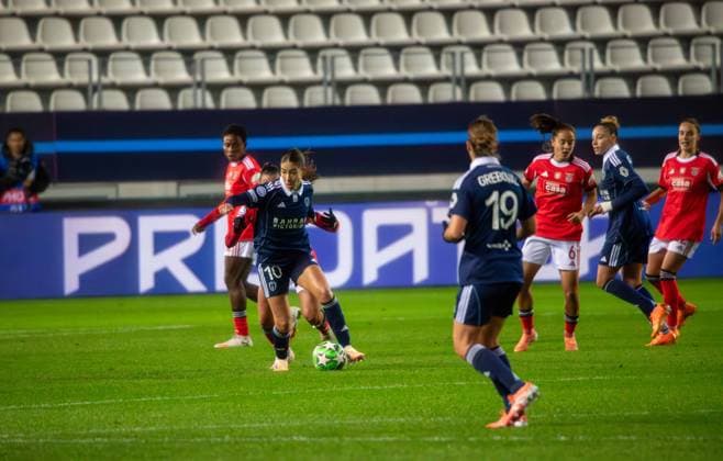 November 19, 2025, Paris, Å½Le-De-France, France: November 19, 2025, Paris, France: Women s Champions League, 4th matchday : Paris FC - Benfica : Paris FC claims their first victory in the 2026 UEFA Women s Champions League beating Benfica at Jean-Bouin (2-0). Maelline Mendy and Maelle Garbino scored for the team coached by Sandrine Soubeyrand. Paris France - ZUMAp284 20251119_zip_p284_021 Copyright: xMickaelxPintax