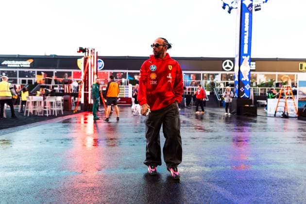 F1 - LAS VEGAS GRAND PRIX 2025 HAMILTON Lewis (gbr), Scuderia Ferrari SF-25, portrait during the 2025 Formula 1 Las Vegas Grand Prix, 22th round of the 2025 FIA Formula One World Championship, WM, Weltmeisterschaft from November 21 to 23, 2025 on the Las Vegas Strip Circuit, in Paradise, Nevada, United States of America -  Copyright: xJoaoxFilipex