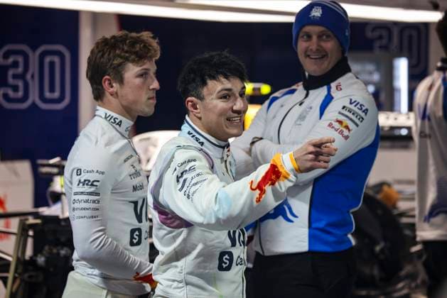 F1 - LAS VEGAS GRAND PRIX 2025 HADJAR Isack (fra), Visa Cash App RB F1 Team VCARB02, portrait during the 2025 Formula 1 Las Vegas Grand Prix, 22th round of the 2025 FIA Formula One World Championship, WM, Weltmeisterschaft from November 21 to 23, 2025 on the Las Vegas Strip Circuit, in Paradise, Nevada, United States of America - ParadiseUnited States  Copyright: xXavixBonillax