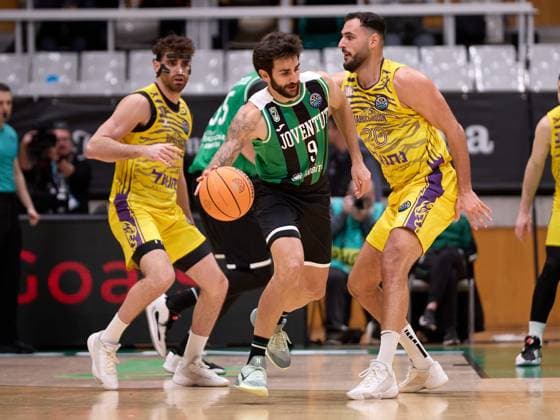 November 19, 2025, Badalona, Barcelona, Spain: Ricky Rubio of Joventut Badalona in action during the Basketball Champions League season X game between Joventut Badalona and Hapoel Netanel Holon at Palau Olimpic de Badalona on November 19, 2025 in Badalona, Spain. Badalona Spain - ZUMAr232 20251119_zsp_r232_023 Copyright: xDavidxRamirezx