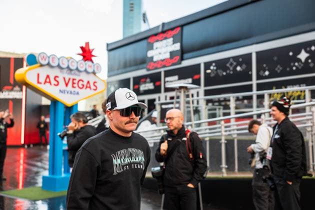 Formula 1 Heineken Las Vegas Grand Prix 2025 Thomas Cerato OVERTAKE MAXPPP - Las Vegas 20 11 2025 BOTTAS Valtteri (fin), Mercedes-AMG Petronas Formula One Team reserve driver, portrait at the Formula 1 Heineken Las Vegas Grand Prix 2025, the 22nd round of the 2025 FIA Formula 1 World Championship, WM, Weltmeisterschaft held on the Las Vegas Strip Circuit in Las Vegas, Nevada, United States, from 19 to 22 November 2025. Las Vegas Las Vegas Strip Circuit United States  Copyright: xOVERTAKE MAXPPPxThomasxCeratox OVT202511206157 OVT202511206157