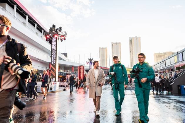 Formula 1 Heineken Las Vegas Grand Prix 2025 Thomas Cerato OVERTAKE MAXPPP - Las Vegas 20 11 2025 14 ALONSO Fernando (esp), Aston Martin Aramco Cognizant, portrait at the Formula 1 Heineken Las Vegas Grand Prix 2025, the 22nd round of the 2025 FIA Formula 1 World Championship, WM, Weltmeisterschaft held on the Las Vegas Strip Circuit in Las Vegas, Nevada, United States, from 19 to 22 November 2025. Las Vegas Las Vegas Strip Circuit United States  Copyright: xOVERTAKE MAXPPPxThomasxCeratox OVT202511206174 OVT202511206174