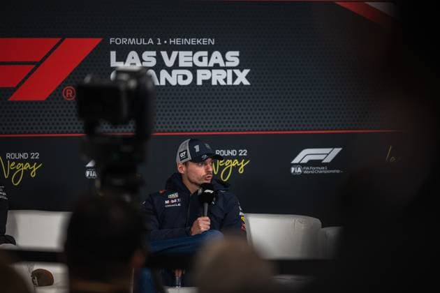 Formula 1 Heineken Las Vegas Grand Prix 2025 Thomas Cerato OVERTAKE MAXPPP - Las Vegas 20 11 2025 01 VERSTAPPEN Max (nld), Oracle Red Bull Racing, portrait press conference, PK, Pressekonferenz at the Formula 1 Heineken Las Vegas Grand Prix 2025, the 22nd round of the 2025 FIA Formula 1 World Championship, WM, Weltmeisterschaft held on the Las Vegas Strip Circuit in Las Vegas, Nevada, United States, from 19 to 22 November 2025. Las Vegas Las Vegas Strip Circuit United States Copyright: xOVERTAKE MAXPPPxThomasxCeratox OVT202511206217 OVT202511206217