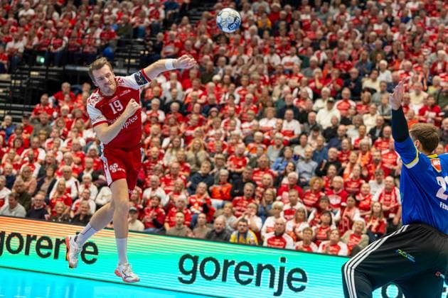 Aalborg Handball v Industria Kielce, EHF Champions League Handball, Aalborg, Denmark Aalborg, Denmark. 19th, November 2025. Kristian Bjornsen (19) of Aalborg Handball seen in the EHF Champions League match between Aalborg Handball and Industria Kielce at Sparekassen Danmark Arena in Aalborg. Denmark, Aalborg  Copyright: xGonzalesxPhoto MadsxAndersenx