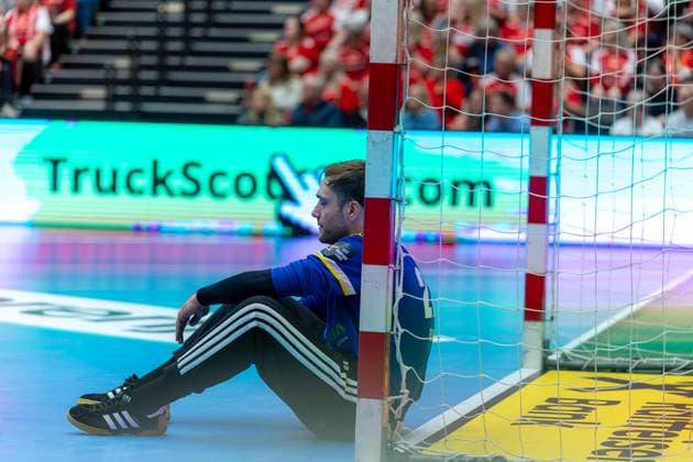 Aalborg Handball v Industria Kielce, EHF Champions League Handball, Aalborg, Denmark Aalborg, Denmark. 19th, November 2025. Klemen Ferlin of Industria Kielce seen during the EHF Champions League match between Aalborg Handball and Industria Kielce at Sparekassen Danmark Arena in Aalborg. Denmark, Aalborg  Copyright: xGonzalesxPhoto MadsxAndersenx