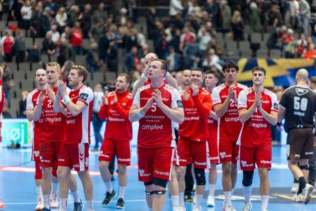 Aalborg Handball v Industria Kielce, EHF Champions League Handball, Aalborg, Denmark Aalborg, Denmark. 19th, November 2025. Sander Sagosen (5) and the players of Aalborg Handball seen after the EHF Champions League match between Aalborg Handball and Industria Kielce at Sparekassen Danmark Arena in Aalborg. Denmark, Aalborg  Copyright: xGonzalesxPhoto MadsxAndersenx