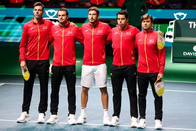 TENNIS - Internazionali di Tennis - Davis Cup - Final Eight Team Spain national anthem during Davis Cup - Final Eight, International Tennis match in Bologna, Italy, November 20 2025 Bologna Italy  Copyright: xIPAxSport ABACAx