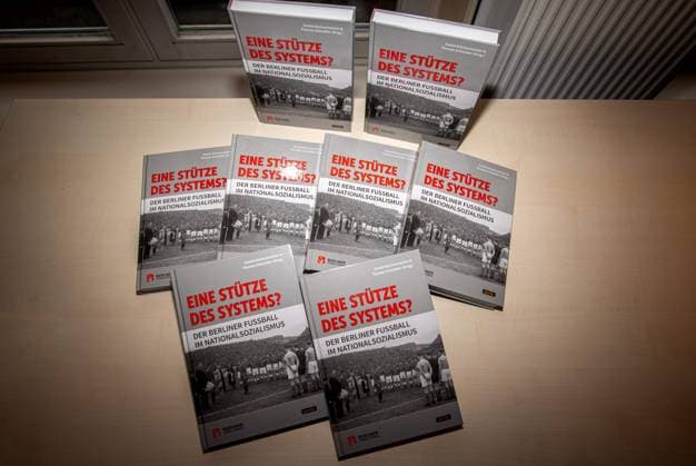 Soccer, 2025 2026 season, book launch A pillar of the system Berlin soccer under National Socialism, pictured is the book, 20 11 2025, Copyright: xMatthiasxKochx