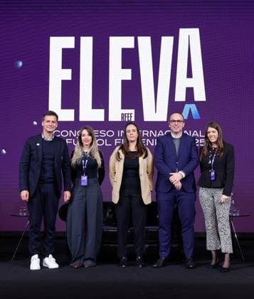 November 20, 2025, Las Rozas, Madrid, Spain: Patrick Kisko, Managing Director of the DFB Euro Gmbh, Gara Cendal, Director of Operations and Events RFEF, David Gough, Head of WomenÃ¢â‚¬â ¢s Football Competitions UEFA and Victoria Diaz, General Secretary AUF pose for the photo during the International WomenÃ¢â‚¬â ¢s Football Congress 2025 ELEVA at Ciudad del Futbol on November 20, 2025, in Las Rozas, Madrid, Spain. Las Rozas Spain - ZUMAa181 20251120_zaa_a181_032 Copyright: xDennisxAgyemanx