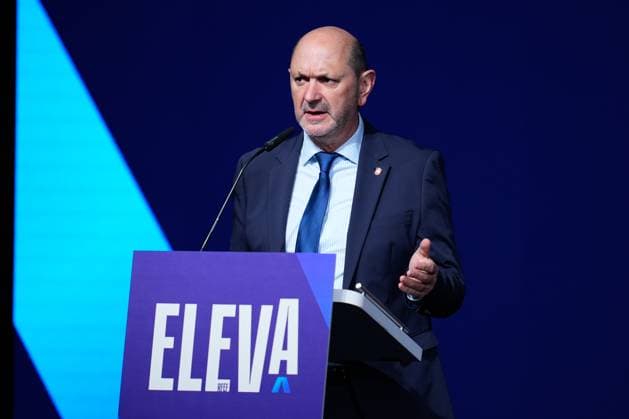 November 20, 2025, Las Rozas, Madrid, Spain: Rafael Louzan, President of the Royal Spanish Football Federation, attends during the International WomenÃ¢â‚¬â ¢s Football Congress 2025 ELEVA at Ciudad del Futbol on November 20, 2025, in Las Rozas, Madrid, Spain. Las Rozas Spain - ZUMAa181 20251120_zaa_a181_045 Copyright: xDennisxAgyemanx