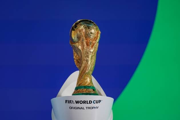 Soccer FIFA World Cup Qualification Europe 2025 26 Playoff Draw Home of FIFA Zurich, Switzerland Original trophy, symbol photo, cup Zurich Canton Zurich Switzerland Copyright: xJOERANxSTEINSIEKx