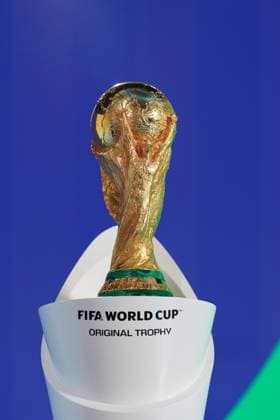 Soccer FIFA World Cup Qualification Europe 2025 26 Playoff Draw Home of FIFA Zurich, Switzerland Original trophy, symbol photo, cup Zurich Canton Zurich Switzerland Copyright: xJOERANxSTEINSIEKx