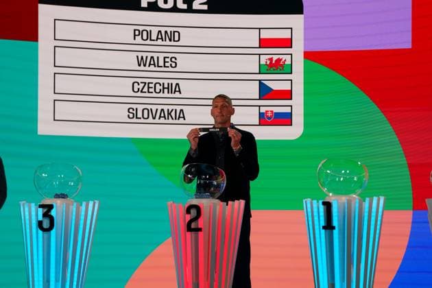 Soccer FIFA World Cup Qualification Europe 2025 26 Playoff Draw Home of FIFA Zurich, Switzerland Marco Materazzi FIFA Legend draws Wales Zurich Canton Zurich Switzerland Copyright: xJOERANxSTEINSIEKx
