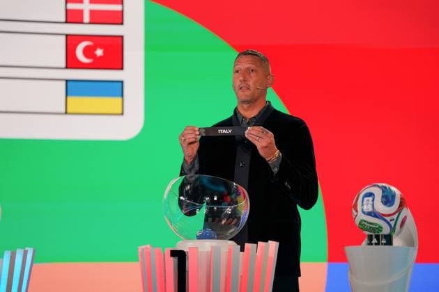Soccer FIFA World Cup Qualification Europe 2025 26 Playoff Draw Home of FIFA Zurich, Switzerland Marco Materazzi FIFA Legend Draws Italy Zurich Canton Zurich Switzerland Copyright: xJOERANxSTEINSIEKx