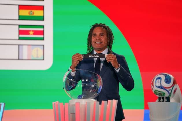 Soccer FIFA World Cup Qualification Europe 2025 26 Playoff Draw Home of FIFA Zurich, Switzerland Christian Karembeu FIFA Legend draws Bolivia Zurich Canton Zurich Switzerland Copyright: xJOERANxSTEINSIEKx