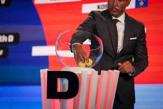 Soccer FIFA World Cup Qualification Europe 2025 26 Playoff Draw Home of FIFA Zurich, Switzerland Martin Dahlin FIFA Legend Balls, Draw, Drawing, Symbol Photo Zurich Canton Zurich Switzerland Copyright: xJOERANxSTEINSIEKx