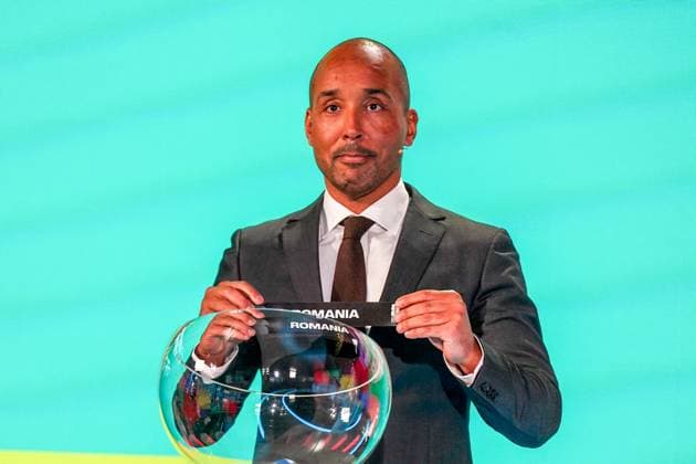 Football FIFA World Cup Qualification Europe 2025 26 Playoff Draw Home of FIFA Zurich, Switzerland Martin Dahlin FIFA Legend draws Romania Copyright: xJOERANxSTEINSIEKx