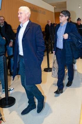 Didier Deschamps - Arrivées au tribunal correctionnel de Paris en marge du procès en diffamation entre Didier Deschamps et Daniel Riolo. Le procès en diffamation opposant Didier Deschamps à Daniel Riolo s’est ouvert le 20 novembre 2025 devant la XVIIe chambre du tribunal correctionnel de Paris : Didier Deschamps reproche à Daniel Riolo d’avoir qualifié de « menteur » à propos de la blessure de Karim Benzema lors de la coupe du monde de football en 2022. France, le 20 novembre 2025. Pierre Perusseau Bestimage Arrivals at the Paris Criminal Court on the sidelines of the defamation trial between Didier Deschamps and Daniel Riolo. The defamation trial between Didier Deschamps and Daniel Riolo opened on November 20, 2025, before the 17th chamber of the Paris Criminal Court. Didier Deschamps accuses Daniel Riolo of having called him a liar regarding Karim Benzema s injury during the 2022 FIFA World Cup, WM, Weltmeisterschaft, Fussball France, November 20, 2025. Paris France  Copyright: xPierrexPerusseaux xBestimagexPierrexPerusseaux xBestimagex