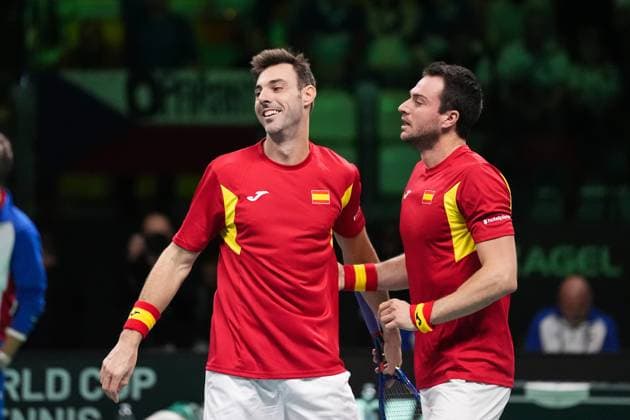 Pedro Martinez and Marcel Granollers celebrate during the Davis Cup Finals 2025 Quarterfinals match between Granollers Martinez (Spain) and Machac Mensik (Czechia) at Bologna Fiere, Bologna, Italy - November 20, 2025. - Tennis.  Copyright: xMassimoxPaolone LaPressex