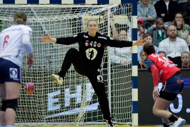 Posten Cup Norway Spain Sotra 20251120 Norway s goalkeeper Eli Marie Raasok during the handball match between Norway and Spain during the Posten Cup in Sotra Arena Photo Paul S Amundsen NTB Sotra Norway EDITORIAL USE ONLY RESTRICTED USE FOR BETTING COMPANIES  Copyright: xPaulxS.xAmundsenx xNTBx