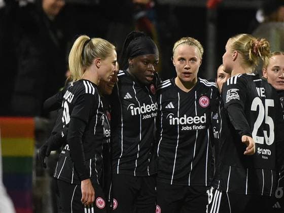 20 11 2025, xhbx, Football UEFA Women EuropaCup, Eintracht Frankfurt Women PSV Eindhoven v l Torjubel, Goal celebration, celebrate the goal 1 1 by Nicole Anyomi Eintracht Frankfurt Women DFL DFB REGULATIONS PROHIBIT ANY USE OF PHOTOGRAPHS as IMAGE SEQUENCES and or QUASI VIDEO Frankfurt