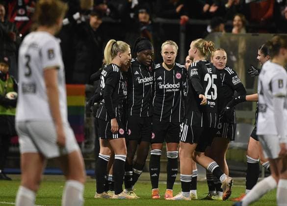 20 11 2025, xhbx, Football UEFA Women EuropaCup, Eintracht Frankfurt Women PSV Eindhoven v l Torjubel, Goal celebration, celebrate the goal 1 1 by Nicole Anyomi Eintracht Frankfurt Women DFL DFB REGULATIONS PROHIBIT ANY USE OF PHOTOGRAPHS as IMAGE SEQUENCES and or QUASI VIDEO Frankfurt