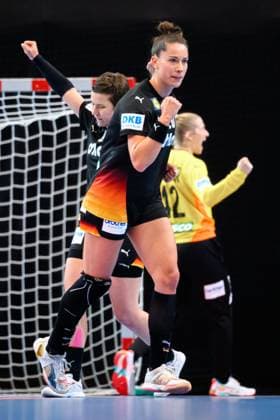 Handball, Womens national match Switzerland Germany Emily Vogel Germany , Alina Grijseels Germany , Goalkeeper Katharina Filter Germany Cheering Joy Emotion St Gallen Kreuzbleiche Switzerland