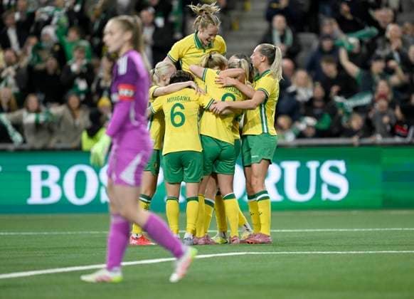 STOCKHOLM, SWEDEN 20251120 Hammarby s 31 Smilla Holmberg celebrates after scoring a 2 1 goal during Thursday s European Cup qualifying match 2 of 2 between Hammarby IF and AFC Ajax at 3Arena STOCKHOLM SWEDEN x10050x  Copyright: xPontusxLundahl TTx EUROPEAN CUP QUALIFYING HAMMARBY-AJAX