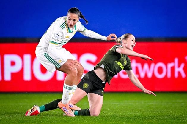 OH Leuven v AS Roma - UEFA Women s Champions League LEUVEN, BELGIUM - NOVEMBER 20 : Corelli Alice forward of AS Roma and Everaerts Kim defender of OH Leuven during the UEFA Women s Champions League 2025 26 League Phase MD4 match between OH Leuven and AS Roma on November 20, 2025 in Leuven, Belgium, 20 11 2025  Copyright: xTomasxSiskx