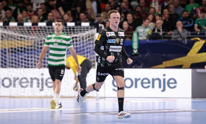 Tobias Schjoelberg Groendahl cheers after scoring Joy Emotion Cheering Sport Handball CL Champions League Champions League Men 8 Matchday Season 2025 2026 20 11 2025 Füchse Berlin vs Sporting CP Lisbon LCP at Max Schmeling Halle