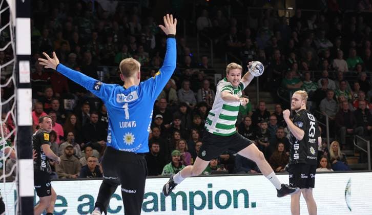 Goalkeeper Lasse Ludwig, Emil Berlin on the ball duel Match scene Action Sport Handball CL Champions League Champions League Men 8 Matchday Season 2025 2026 20 11 2025 Füchse Berlin vs Sporting CP Lisbon LCP in the Max Schmeling Halle