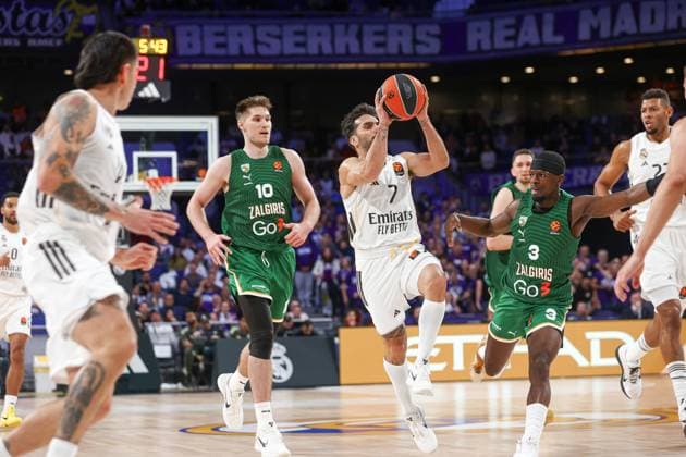 20th November 2025; Movistar Arena; Madrid, Spain; Turkish Airlines Euroleague Basketball; Spain, Real Madrid vs Zalgiris Kaunas; Facundo Campazzo (Real Madrid) Euroleague Basketball Real Madrid vs Zalguiris Kaunas 900 Cordon Press  900 CordonxPress LOF - Euroleague Basketball Real Madrid vs Zalgiris Kaunas