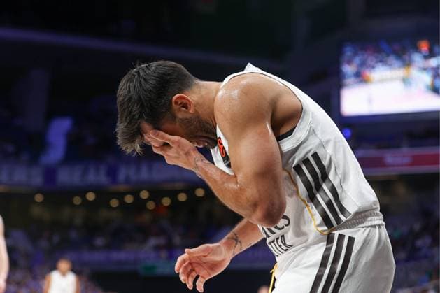 20th November 2025; Movistar Arena; Madrid, Spain; Turkish Airlines Euroleague Basketball; Spain, Real Madrid vs Zalgiris Kaunas; Facundo Campazzo (Real Madrid) Euroleague Basketball Real Madrid vs Zalguiris Kaunas 900 Cordon Press  900 CordonxPress LOF - Euroleague Basketball Real Madrid vs Zalgiris Kaunas