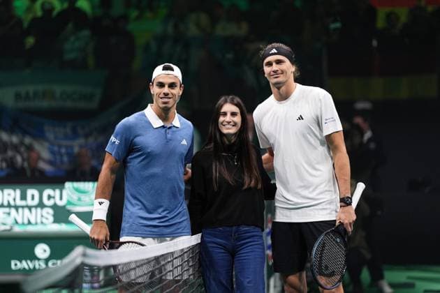 Francisco Cerundolo and Alexander Zverev during the Davis Cup Finals 2025 Quarterfinals match between Francisco Cerundolo (Argentina) and Alexander Zverev (Germany) at Bologna Fiere, Bologna, Italy - November 20, 2025. - Tennis.  Copyright: xMassimoxPaolone LaPressex
