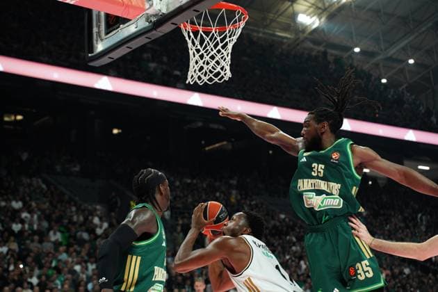 November 20, 2025, Athens, Athens, Greece: CAPSLOCKS in action during the EuroLeague Round 12 game between Panathinaikos Aktor BC and Dubai at Telekom Center Athens on November 20, 2025 Athens Greece - ZUMAa226 20251120_zip_a226_006 Copyright: xGiorgosxArapekosx