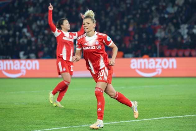 FOOTBALL FEMININ : Paris Saint Germain Vs Bayern Munich - Ligue des Champions - 20 11 2025 Joie dur le but de Linda Dallmann (Bayern Munich) ParisFrance  Copyright: xMichaelxBaucherx