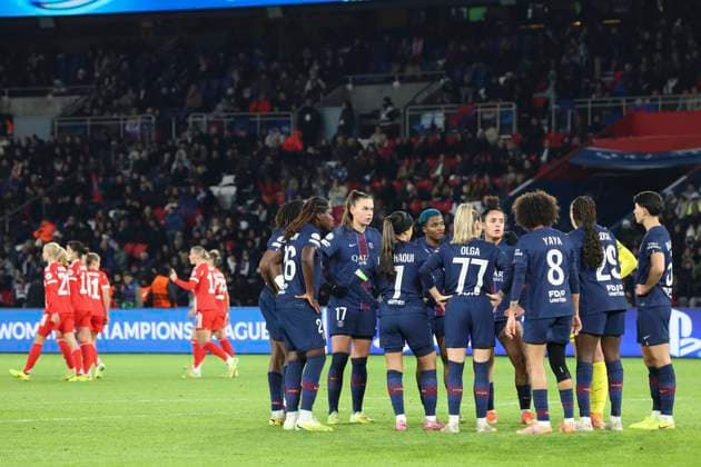 FOOTBALL FEMININ : Paris Saint Germain Vs Bayern Munich - Ligue des Champions - 20 11 2025 Deception Paris Saint Germain apres le but de Momoko Tanikawa (Bayern Munich) ParisFrance  Copyright: xMichaelxBaucherx