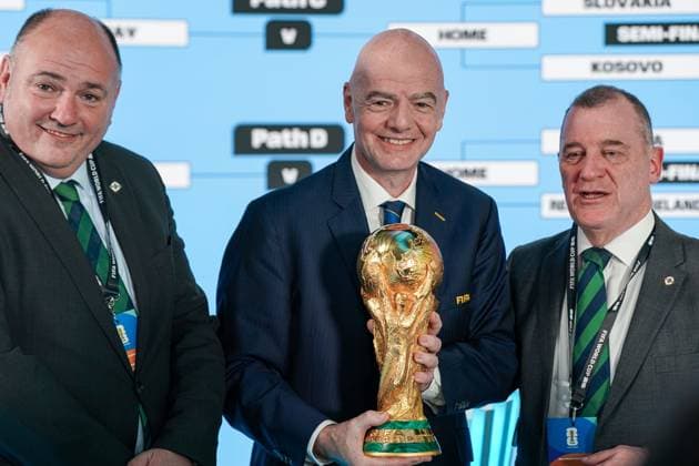 Football FIFA World Cup Qualification Europe 2025 26 Playoff Draw Home of FIFA Zurich, Switzerland Gianni Infantino FIFA President with World Cup trophy and Conrad Kirkwood President Northern Ireland and Patrick Nelson General Secretary Zurich Canton Zurich Switzerland Copyright: xJOERANxSTEINSIEKx