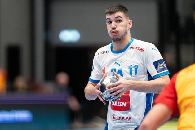 GOG v Orlen Wisla Plock, EHF Champions League, Svendborg, Denmark Svendborg, Denmark. 20th, November 2025. Gergo Fazekas (24) of Orlen Wisla Plock seen during the EHF Champions League match between GOG and Orlen Wisla Plock at Arena Svendborg in Svendborg. Denmark, Svendborg  Copyright: xGonzalesxPhoto KentxRasmussenx