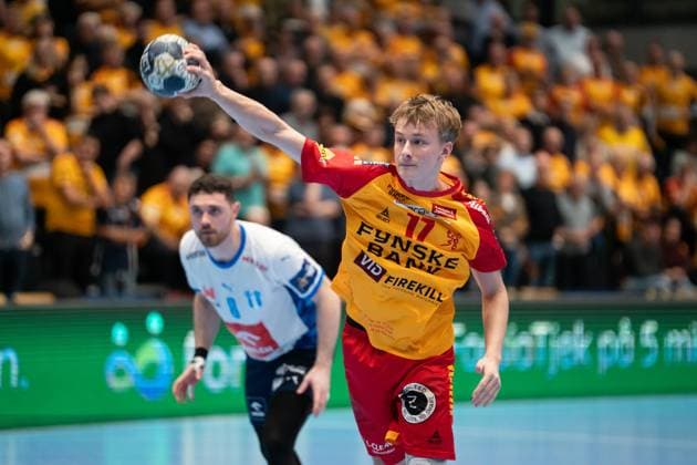 GOG v Orlen Wisla Plock, EHF Champions League, Svendborg, Denmark Svendborg, Denmark. 20th, November 2025. William Dalby (17) of GOG seen during the EHF Champions League match between GOG and Orlen Wisla Plock at Arena Svendborg in Svendborg. Denmark, Svendborg  Copyright: xGonzalesxPhoto KentxRasmussenx
