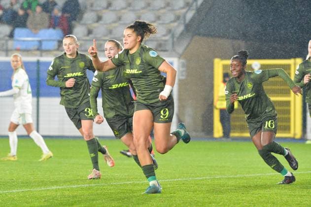 OHL Women s Jada Conijnenberg celebrates after scoring during a soccer match between Oud-Heverlee Leuven Women and Italian AS Roma, Thursday 20 November 2025 in Leuven, game 4 (out of 6) in the league phase of the UEFA Women s Champions League competition. JILLxDELSAUX  x143050064x