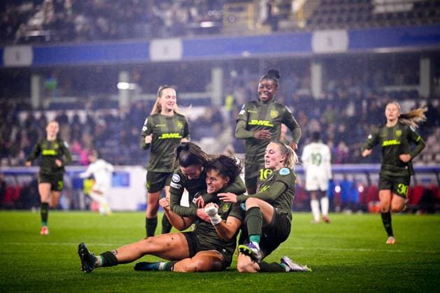 OH Leuven v AS Roma - UEFA Women s Champions League LEUVEN, BELGIUM - NOVEMBER 20 : Conijnenberg Jada forward of OH Leuven celebrates after scoring a goal to make it 1-1 during the UEFA Women s Champions League 2025 26 League Phase MD4 match between OH Leuven and AS Roma on November 20, 2025 in Leuven, Belgium, 20 11 2025  Copyright: xTomasxSiskx