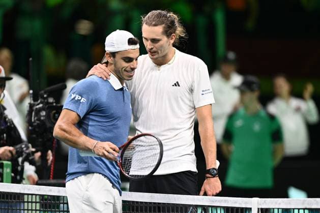 Francisco Cerundolo of Argentina and Alexander Zverev of Germany during the Davis Cup Quarter-Final match between Francisco Cerundolo of Argentina and Alexander Zverev of Germany at Supertennis Arena - Bolognafiere on November 20, 2025 in Bologna, Italy  Copyright: xDomenicoxCippitelli IPAxSportx xipa-agency.netx xx IPA_68189419 IPA_Agency_IPA68189419
