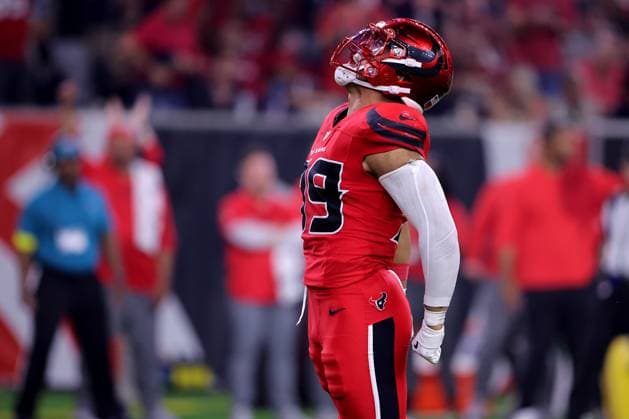 November 20, 2025, Houston, Texas, U.S: Houston Texans linebacker Henry To Oto O (39) reacts after tackling Buffalo Bills quarterback Josh Allen (17) during the third quarter of the NFL, American Football Herren, USA game between the Houston Texans and the Buffalo Bills at NRG Stadium in Houston, TX on November 20, 2025. Houston U.S - ZUMAw137 20251120_aap_w137_061 Copyright: xErikxWilliamsx