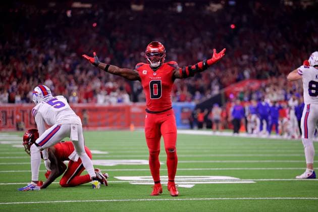 November 20, 2025, Houston, Texas, U.S: Houston Texans linebacker Azeez Al-Shaair (0) reacts after an interception by Houston Texans safety Calen Bullock (2, not shown) intercepts a pass during the fourth quarter of the NFL, American Football Herren, USA game between the Houston Texans and the Buffalo Bills at NRG Stadium in Houston, TX on November 20, 2025. Houston U.S - ZUMAw137 20251120_aap_w137_081 Copyright: xErikxWilliamsx