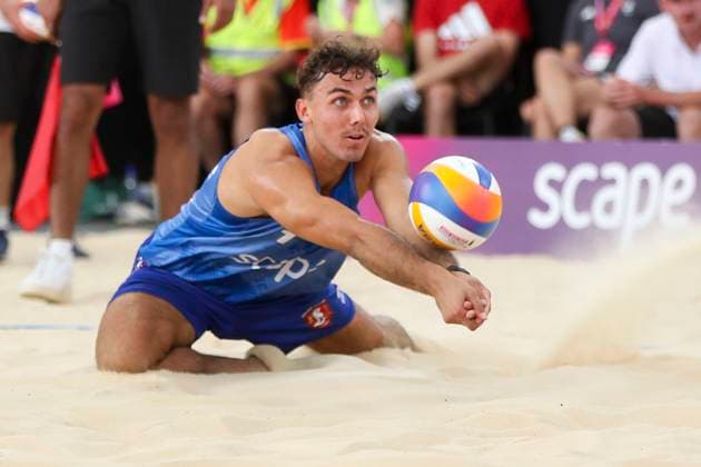 Beach volleyball, Beachvolleyball World Championship, WM, Weltmeisterschaft Sven Winter and Lukas Pfretzschner L. (GER) v Arnaud Gauthier-Rat and TÃ o Rotar (FRA) and during the Men™s Quarter Final match of the Beach Volleyball World Championships at The Drive in Adelaide, Friday, November 21, 2025. ( NO ARCHIVING, EDITORIAL USE ONLY ADELAIDE SOUTH AUSTRALIA AUSTRALIA  Copyright: xMATTxTURNERx 20251121177883059975