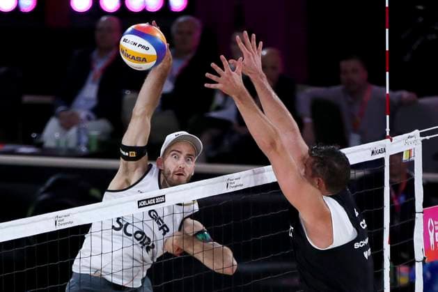 Beach volleyball, Beachvolleyball World Championship, WM, Weltmeisterschaft Nils Ehlers and Clemens Wickler (GER) v Ondrej Perusic and David Schweiner (CZE) during the Men™s Quarter Final match of the Beach Volleyball World Championships at The Drive in Adelaide, Friday, November 21, 2025. ( NO ARCHIVING, EDITORIAL USE ONLY ADELAIDE SOUTH AUSTRALIA AUSTRALIA  Copyright: xMATTxTURNERx 20251121133864660490