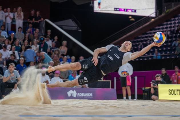 RECORD DATE NOT STATED ADELAIDE, AUSTRALIA - NOVEMBER 21: Ondrej Perusic (Player 1 - CZE) during the Beach volleyball, Beachvolleyball World Championships at Adelaide on November 21, 2025 in Adelaide, Australia. Australia Copyright: xBEAUTIFULxSPORTS PeterxWeberx