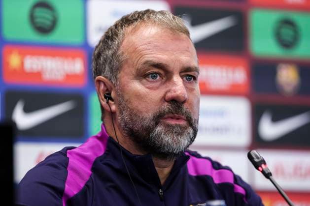November 21, 2025, Sant Joan Despi, Barcelona, SPAIN: Hansi Flick, head coach of FC Barcelona, Barca attends his press conference, PK, Pressekonferenz during the training day of FC Barcelona ahead the Spanish League, La Liga EA Sports, football match against Athletic Club at Ciudad Esportiva Joan Gamper on November 21, 2025 in Sant Joan Despi, Barcelona, Spain. Sant Joan Despi SPAIN - ZUMAa181 20251121_zaa_a181_037 Copyright: xJavierxBorregox